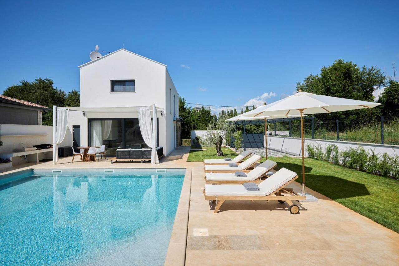 Villa Pura Vida With Pool And Whirlpool Near Umag Materada Luaran gambar
